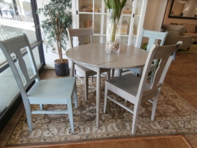 Drop Leaf Table/4Pier1 Chairs