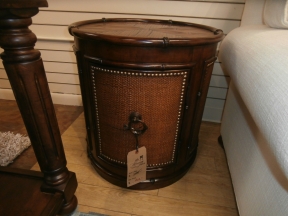 Tommy Bahama Sandpiper End Table