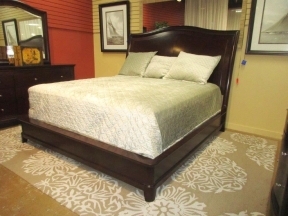 Havertys Transitional King Bed