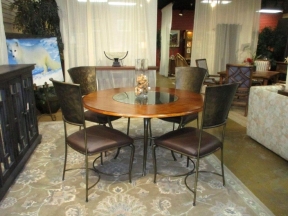 DR Table W/Glass Top & 4 Chairs