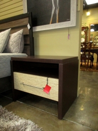 Foilot 1-Drawer Nightstand