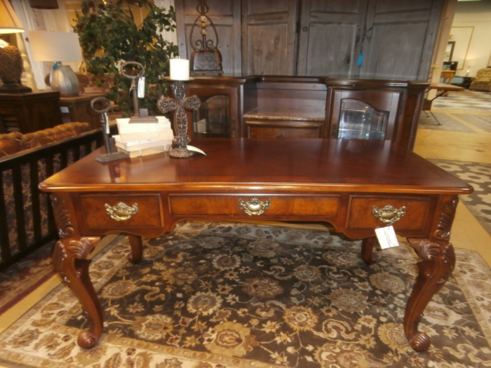 Broyhill Desk At The Missing Piece