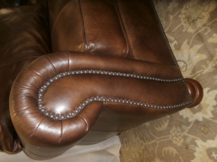 Thomasville Nailhead Leather Sofa At, Leather Nailhead Sofa