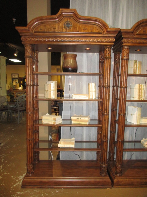 Broyhill Curio Cabinet At The Missing Piece