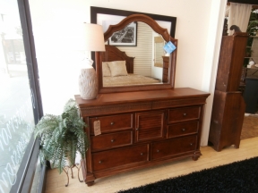 Riverside Dresser/Mirror