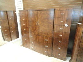 American Sign Chest Of Drawers