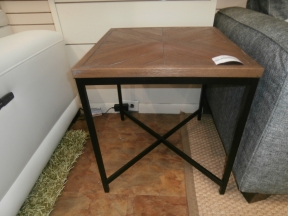 Wood/Metal End Table