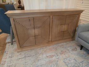 R6-COM-16-Doss Cabinet