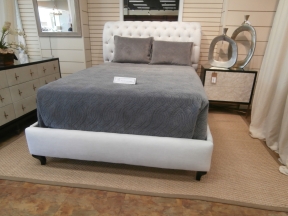 Tufted Upholstered Bed