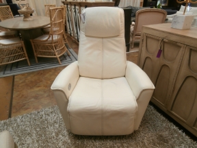 FJords Leather Power Rock/Recliner Chair