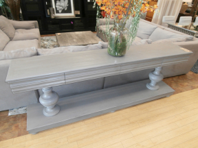 Arhaus Chorus Theory Entry Table