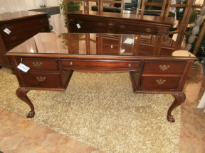 Lexington Palmer Desk/Glass Topper