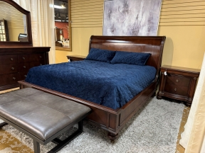 Havertys Traditional King Bed