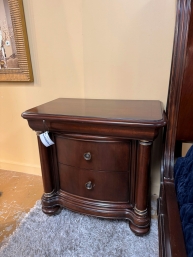 Havertys Nightstand