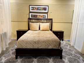 Rooms To Go Queen Bed