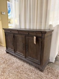 Ashley Johnelle Server