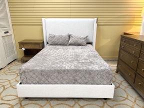 Skyline Hanson Fabric Queen Bed