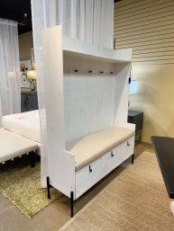 5070004-SW Solana Hall Tree