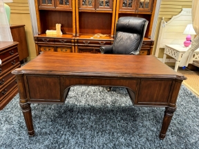 Ethan Allen Desk