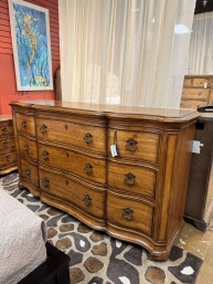 Thomasville Dresser