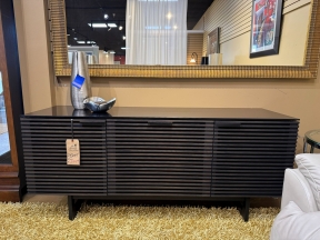 BDI Corridor Media Console