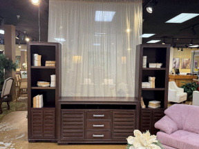 RTG Cates Ridge 3 Pc Ent Center