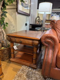 Havertys Tropical End Table