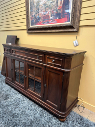 Legacy Classic Buffet