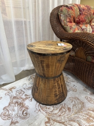 Rustic Barrel Accent Tbl