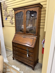Jasper Secretary W/Key