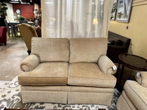 Thomasville Skirted Loveseat