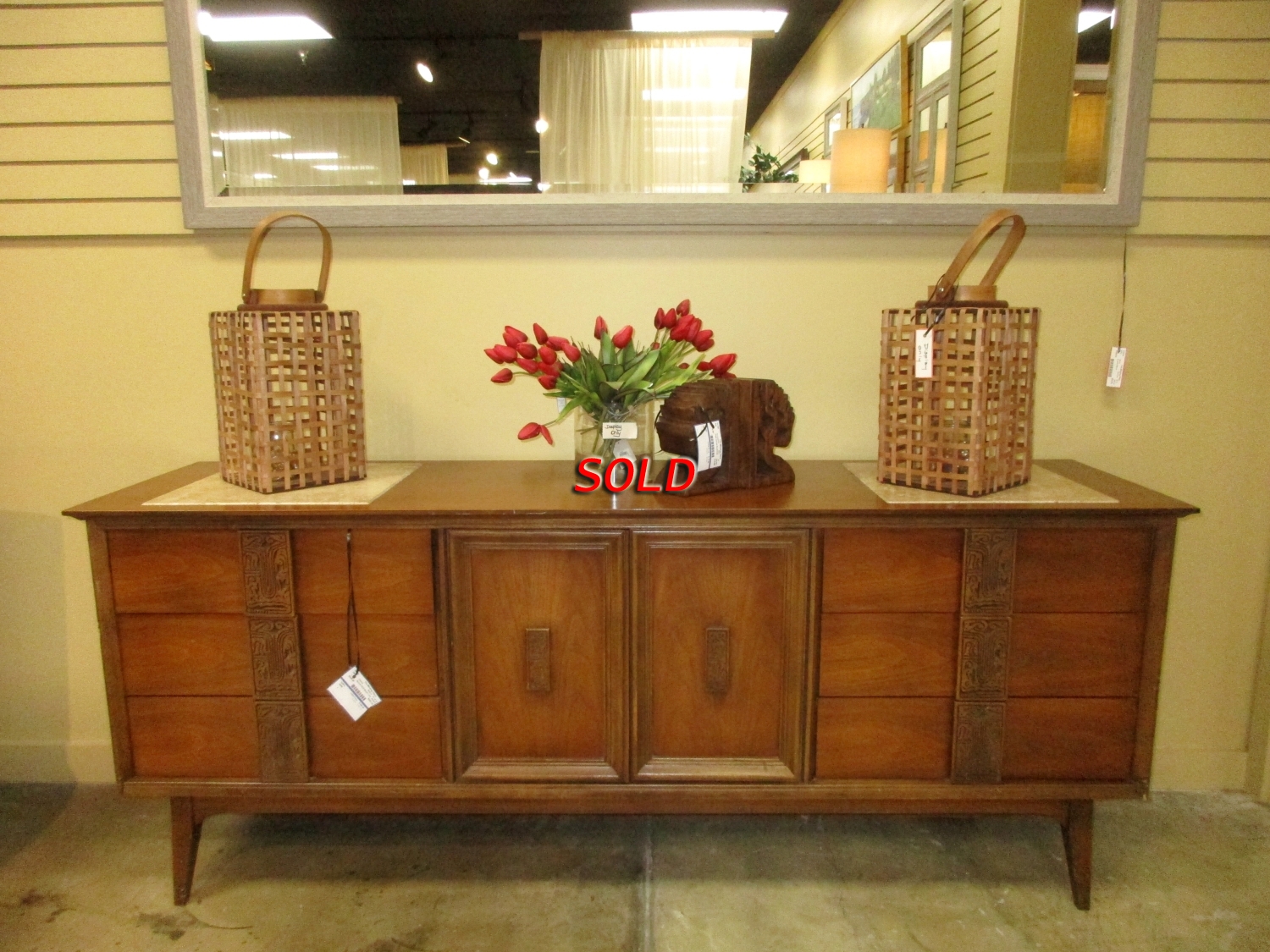 Bassett MCM Mayan Lowboy