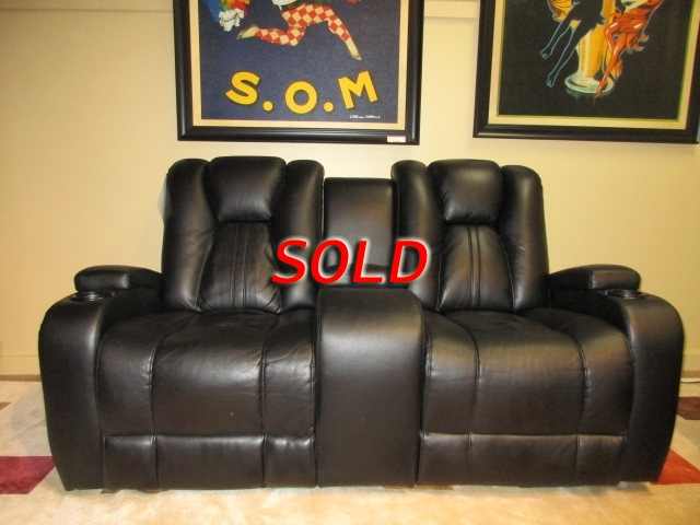 Rtg Power Reclining Loveseat At The
