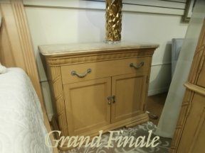 Broyhill Chest W/Stone Top